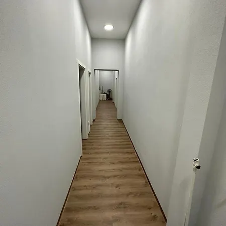 Apartman 101 *